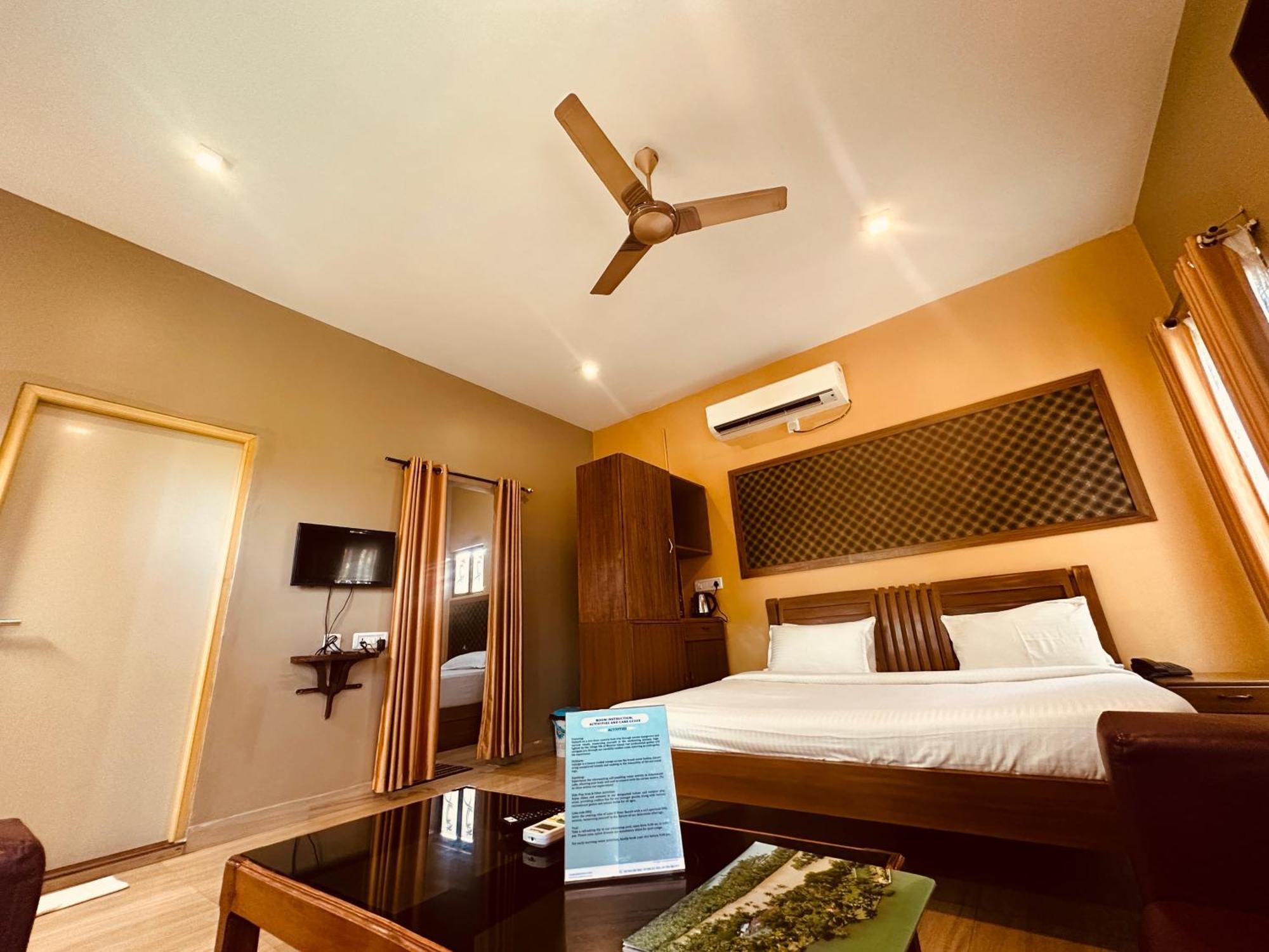 Lake N River Resort Munroe Island Mundrothuruth Екстериор снимка